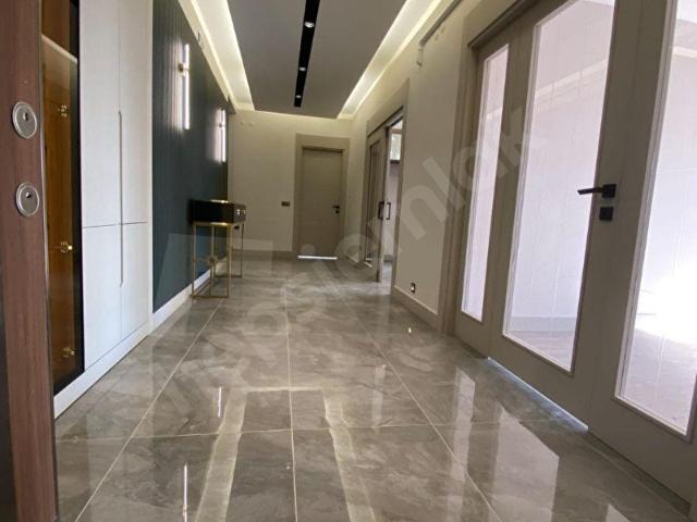 ŞEN EMLAKTAN ŞEHİTLİKTEN KİRALIK 4+1 DAİRE