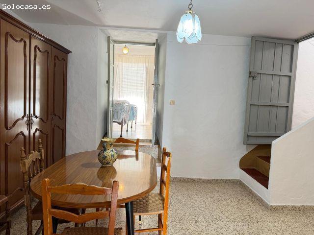 EN EXCLUSIVA CASA EN ARCHIDONA CON AMPLIO PATIO¡