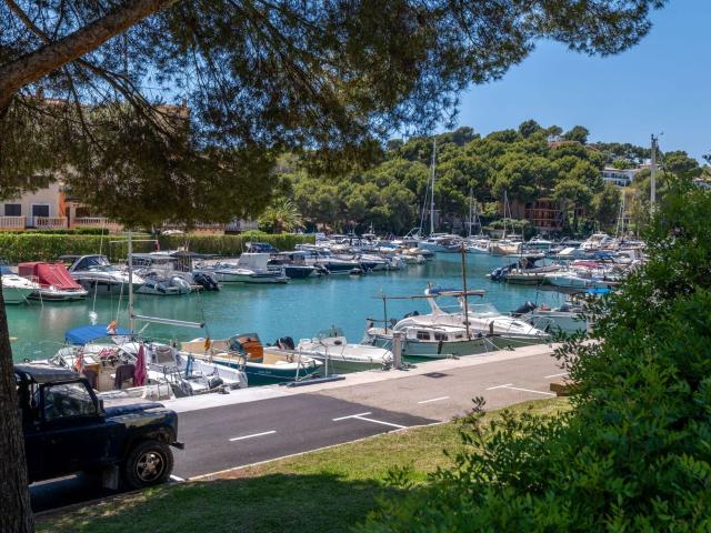 En exclusiva a la venta con Imperial Properties. Esta propie. 614m² Santa Ponça