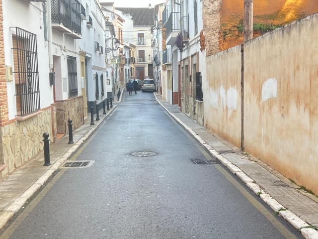 EN EXCLUSIVA SOLAR ZONA CERCANA AL MERCADO DE ABASTOS¡