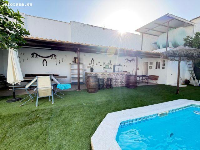 EN EXCLUSIVA PARCELA RUSTICA CON CASA EN ALAMEDA¡!