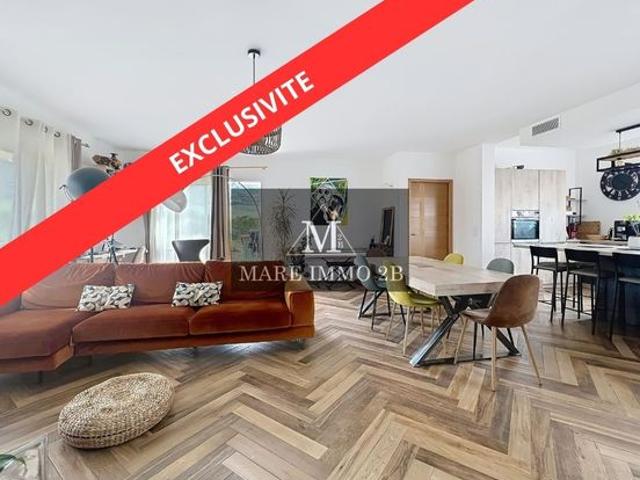 En exclusivité: villa de type T5 avec dépendance