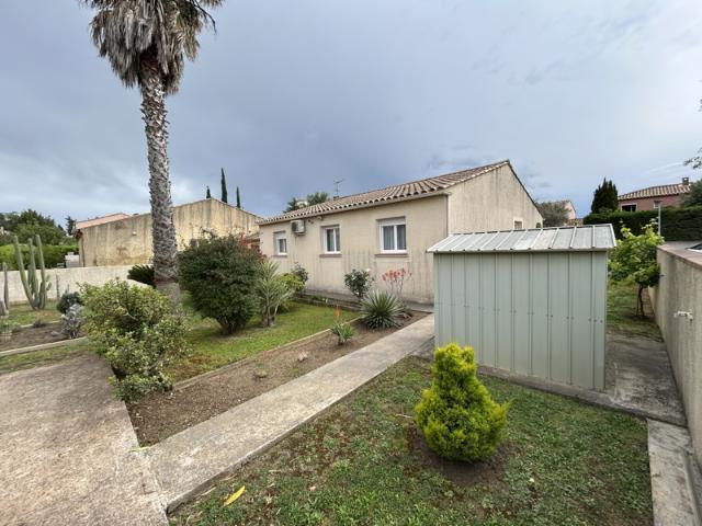 En exclusivité villa plain pied au centre de poussan sur par