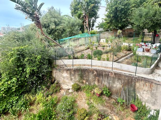 EN EXCLUSIVITE A LA VENTE UN TRES BEAU T3 DE 107 M2 AVEC 20 M2 DE TERRASSE ET UN BOX FERME, SECTEUR DU CASONE