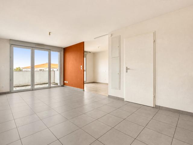En exclusivité ! Appartement T1 bis de 37 m2, situé au 3ᵉ étage, dans le quartier de Lalande