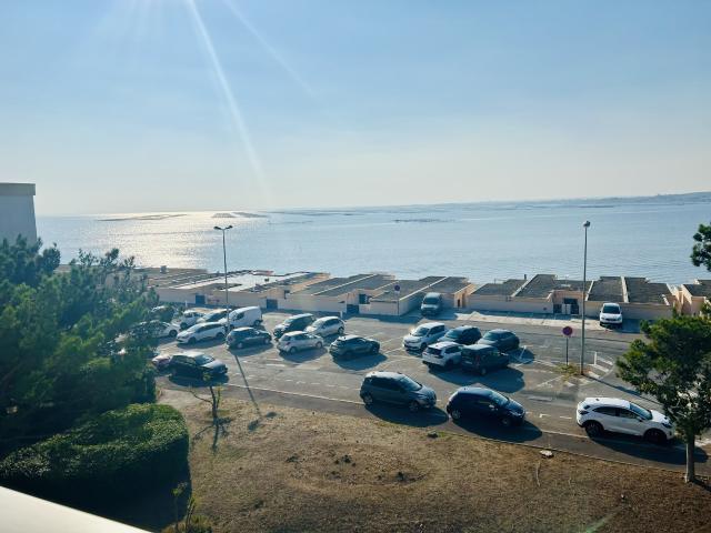 Appartement vue étang de Thau