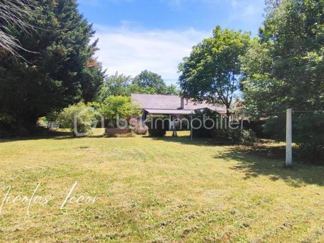 EN EXCLUSIVITÉ – Belle maison familiale d’environ 150 m² sur terrain arboré de 1 700 m² – Fort potentiel d’évolution