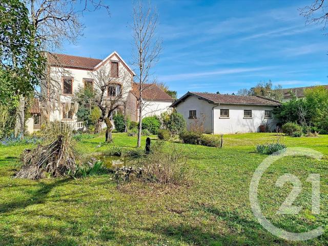 En exclusivité, découvrez cette belle et grande demeure à se. 236m² Lavaur