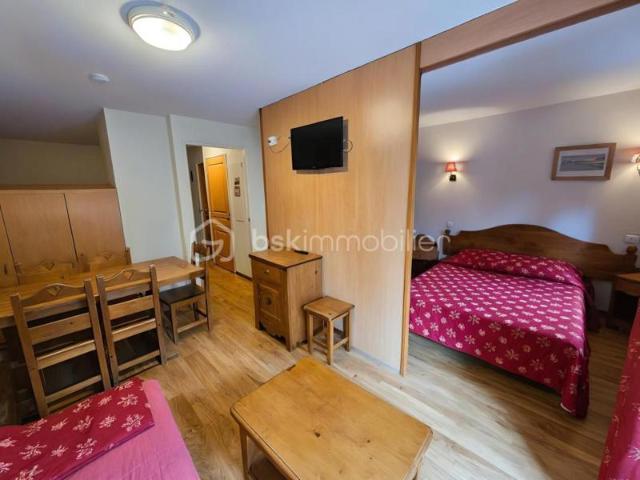 EN EXCLUSIVITE* LA FOUX D'ALLOS APPARTEMENT 6 COUCHAGES + PLACE PARKING INTERIEURE + CASIER A SKIS