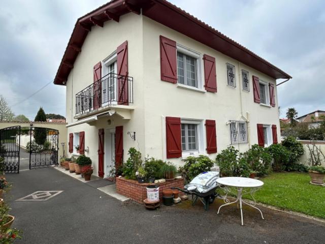 En exclusivité Maison familiale à Biarritz