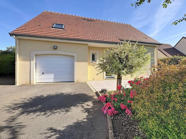 EXCLUSIVITE CAEN LA MER A 2 MN DU PERIPHERIQUE Maison 4 chambres