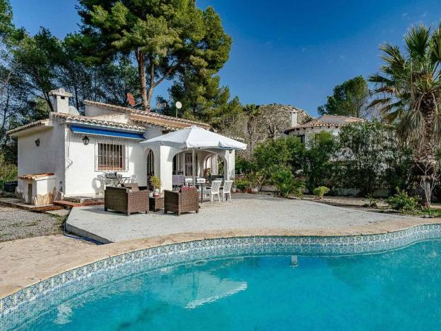 En la tranquila y exclusiva zona de Arnella, en Moraira, se. 115m² Moraira