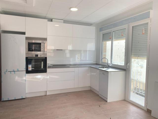 EN LA ALBERCA 700 EUROS 616652603 con muebles