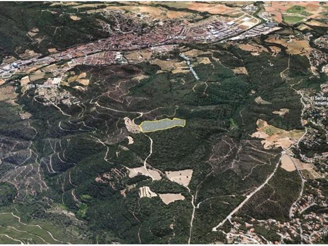 En La Garriga, dentro del Polígono Once, se encuentra esta parcela rústica de 4 hectáreas