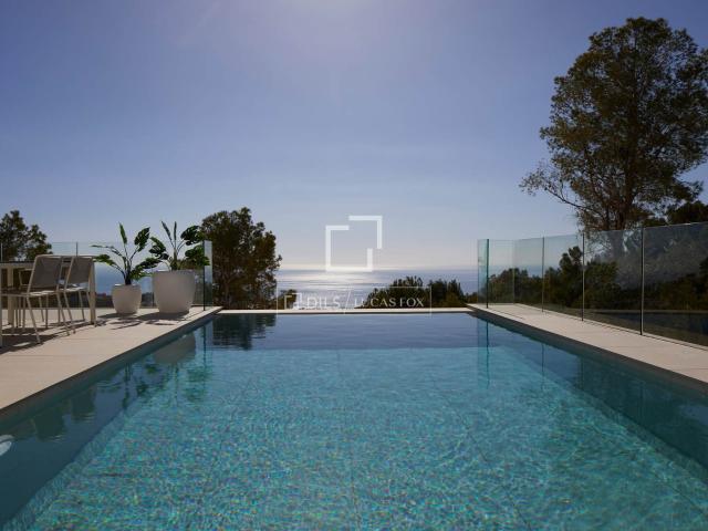 En la Sierra de Altea, con impresionantes vistas al mar, nos. 517m² Altea