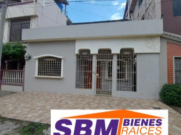 En Las Brisas Se Vende Villa Ampliada y Renovada