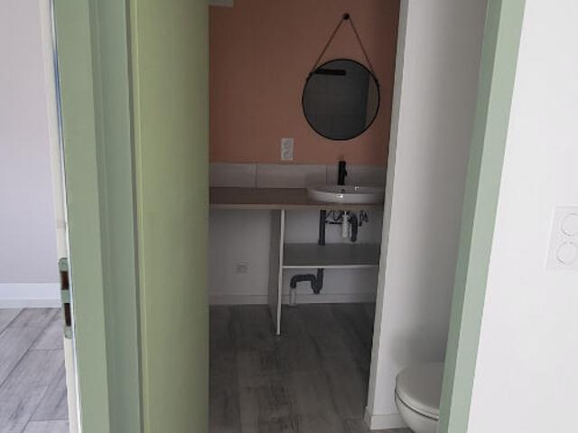 En location Appartement 4 pièces 53 m