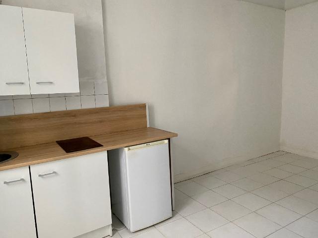 En location Appartement 1 pièce 17 m