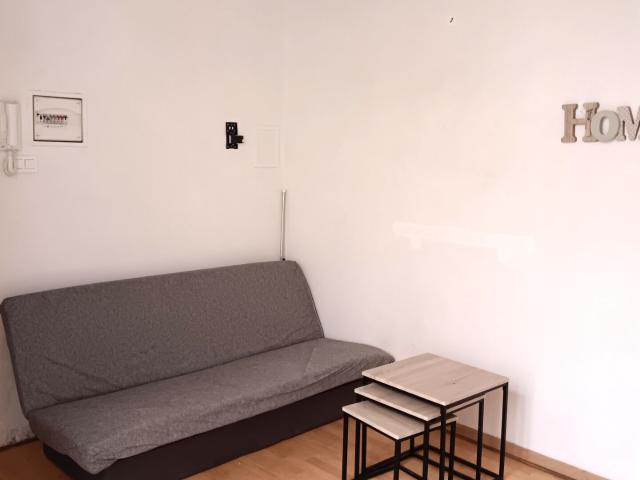 En location Appartement 1 pièce 19 m