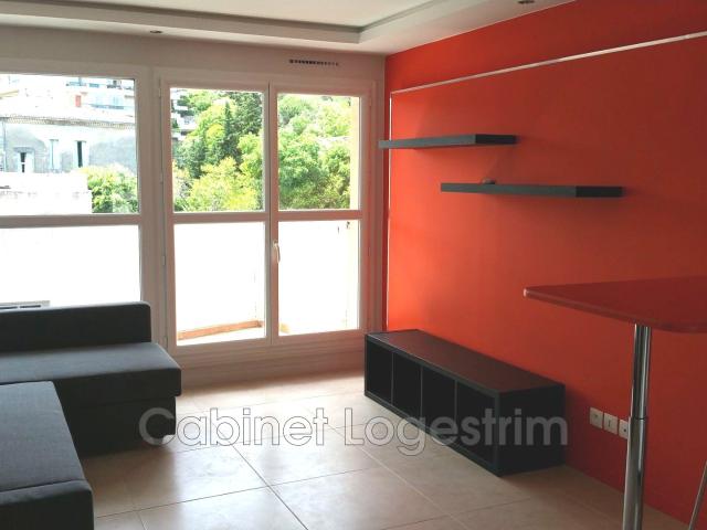 En location Appartement 1 pièce 24 m