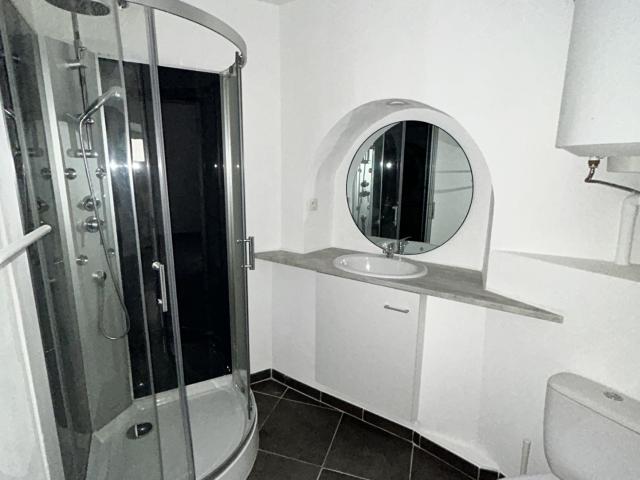 En location Appartement 1 pièce 25 m