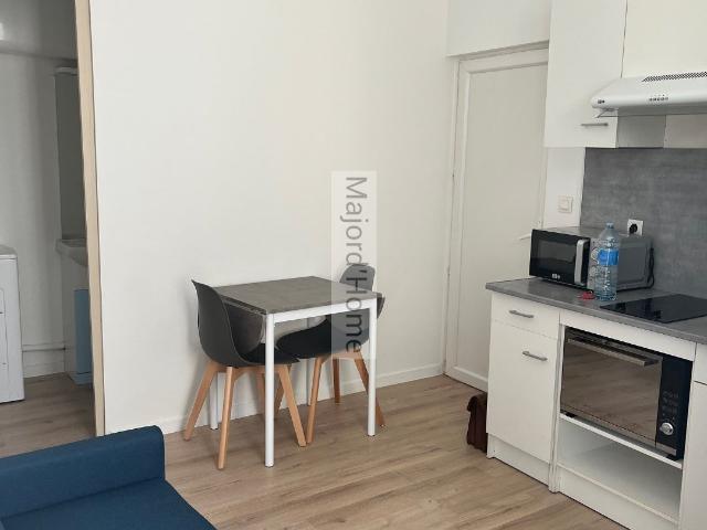 En location Appartement 1 pièce 26 m