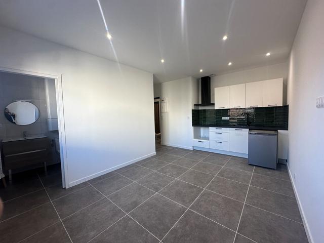 En location Appartement 1 pièce 27 m