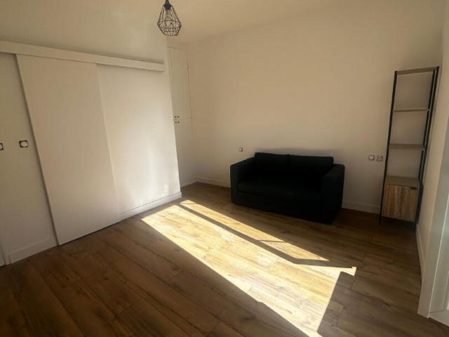 En location Appartement 1 pièce 22 m