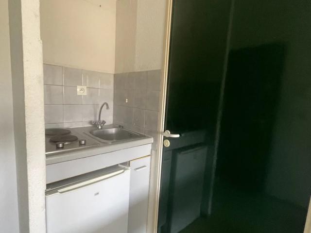 En location Appartement 1 pièce 23 m