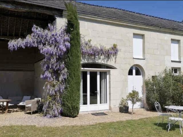 En location Appartement 1 pièce 34 m