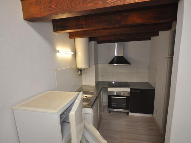 En location Appartement 1 pièce 38 m