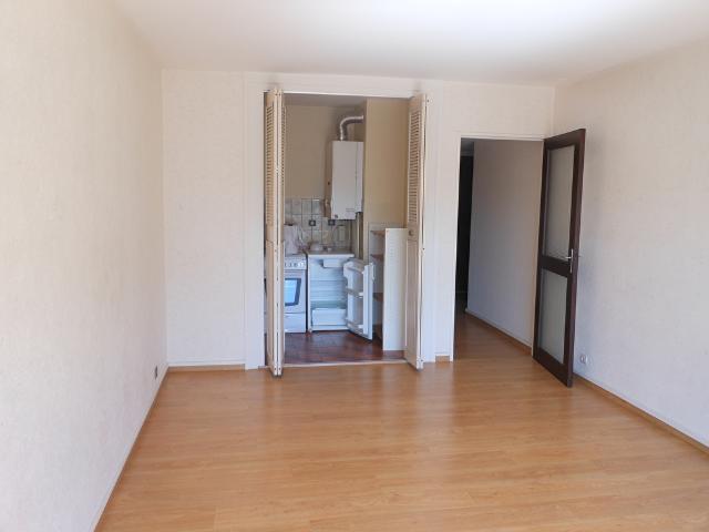 En location Appartement 1 pièce 31 m