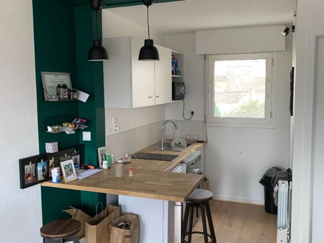 En location Appartement 1 pièce 33 m