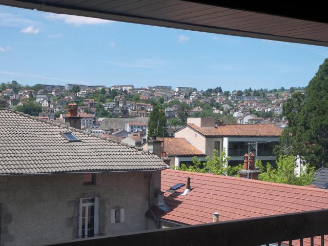 En location Appartement 1 pièce 33 m
