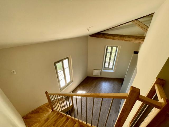 En location Appartement 2 pièces 40 m