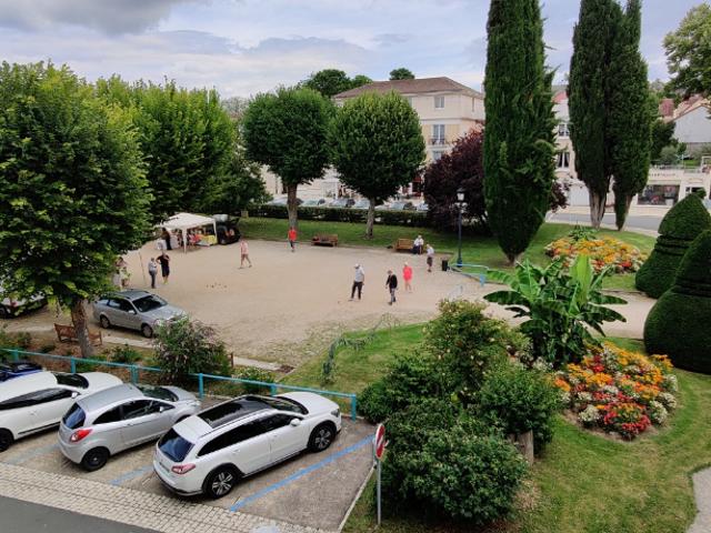 En location Appartement 2 pièces 41 m