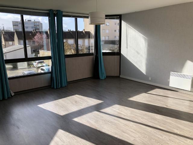 En location Appartement 2 pièces 42 m