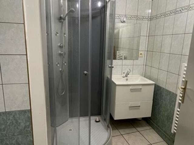 En location Appartement 2 pièces 50 m