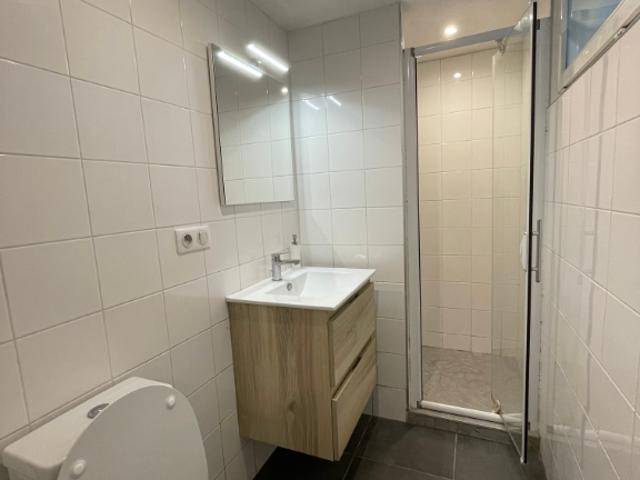 En location Appartement 2 pièces 26 m