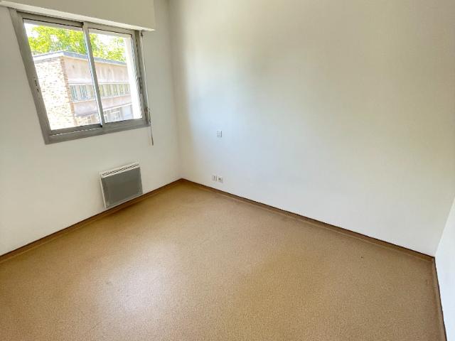 En location Appartement 2 pièces 33 m