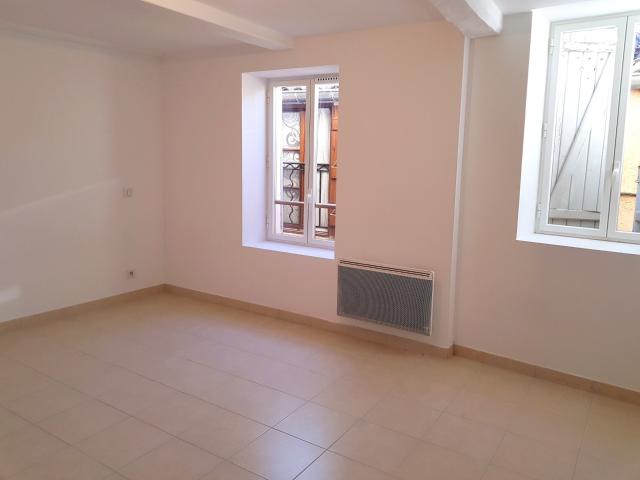En location Appartement 2 pièces 30 m