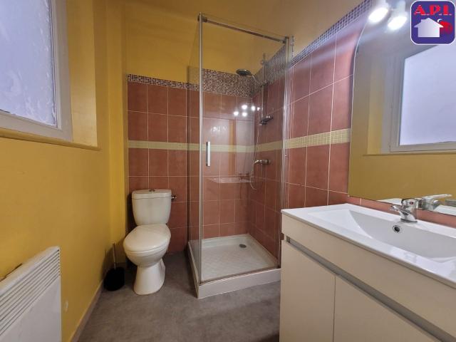 En location Appartement 2 pièces 37 m