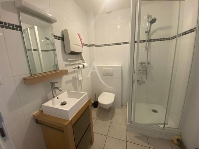 En location Appartement 2 pièces 34 m