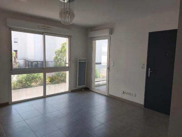 En location Appartement 2 pièces 35 m