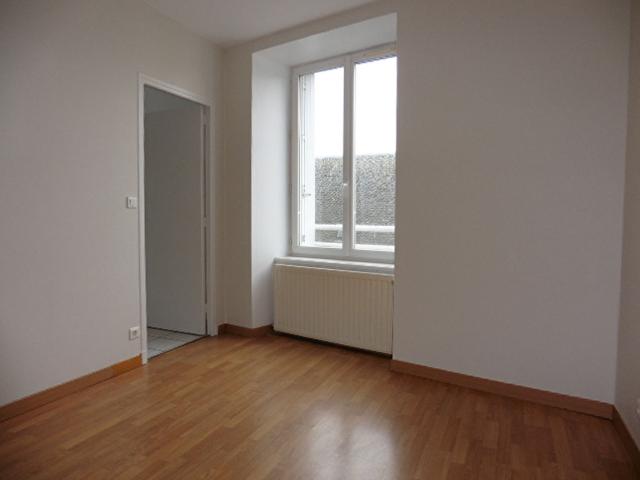 En location Appartement 2 pièces 38 m