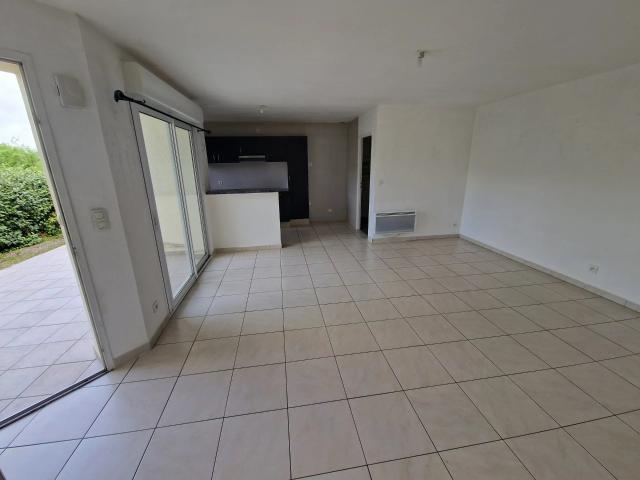 En location Appartement 3 pièces