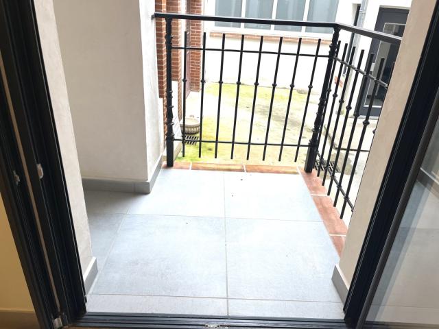 En location Appartement 3 pièces 53 m