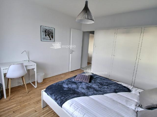 En location Appartement 3 pièces 56 m