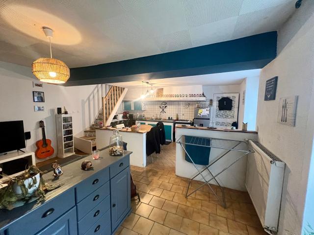En location Appartement 3 pièces 59 m