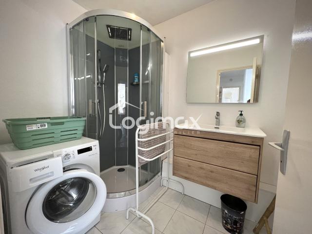 En location Appartement 3 pièces 63 m